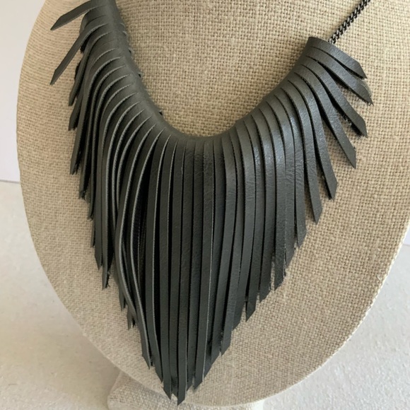 Grey Fringe Necklace - Picture 5 of 6